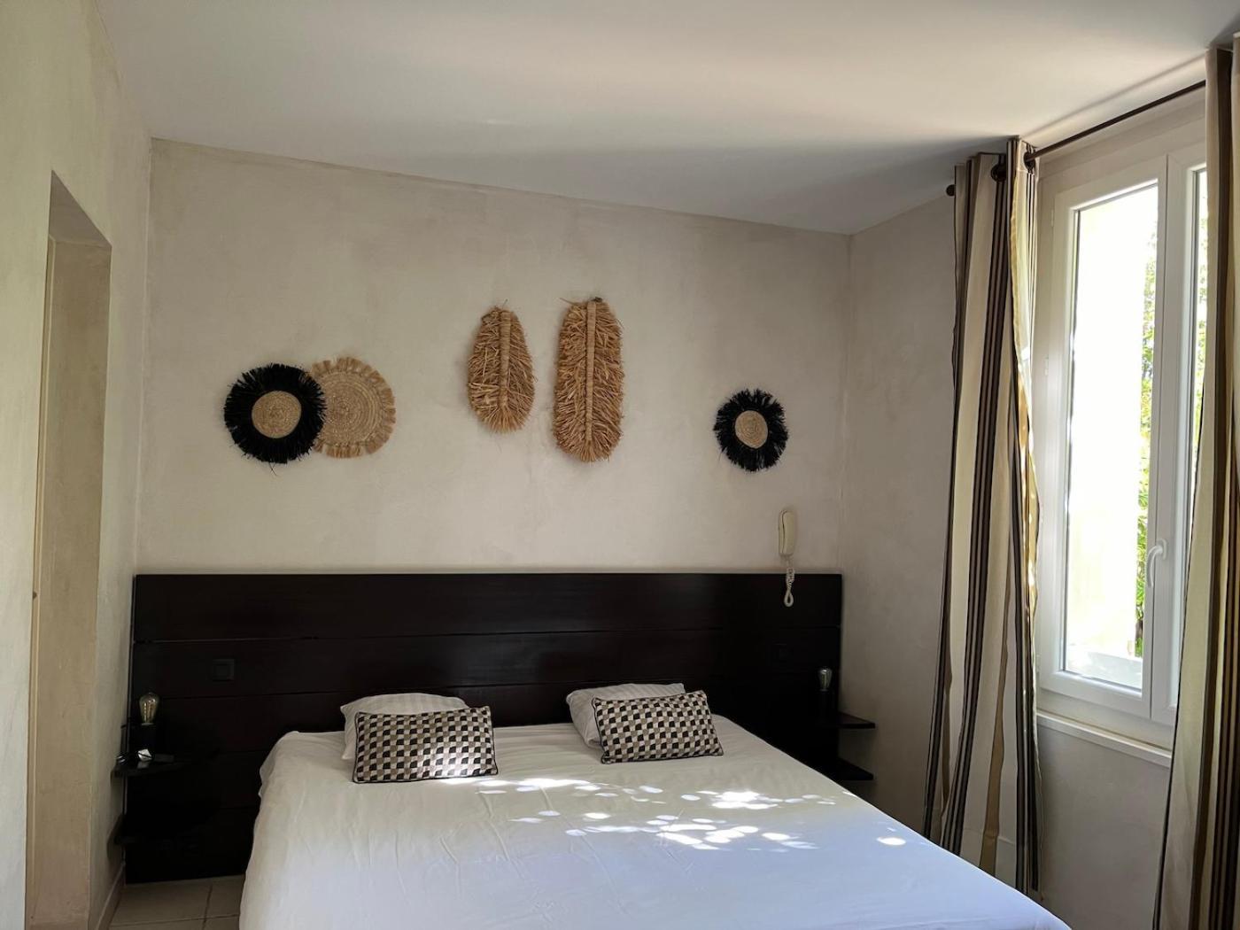 Le Synaya Hotel Sanary-sur-Mer Exterior photo