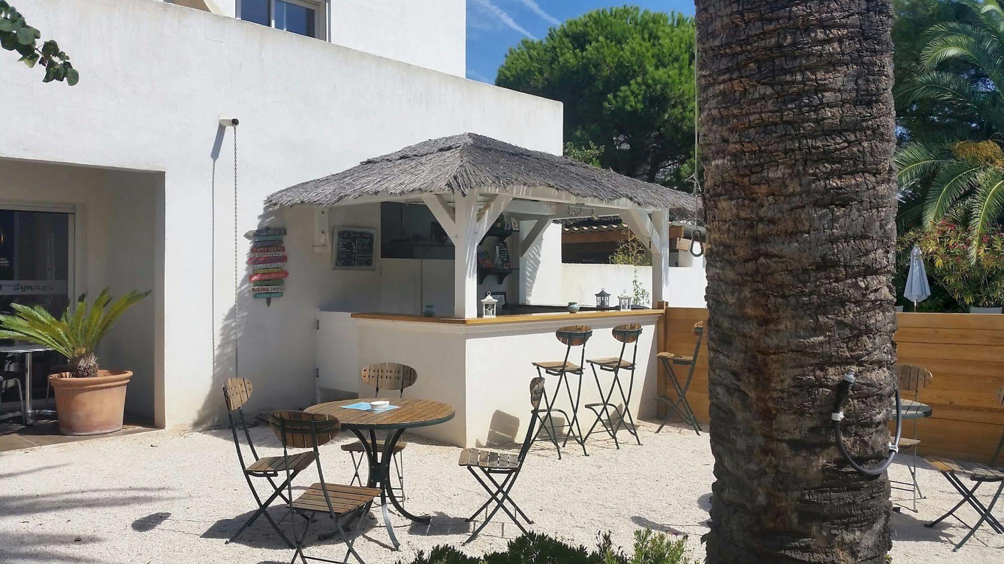Le Synaya Hotel Sanary-sur-Mer Exterior photo